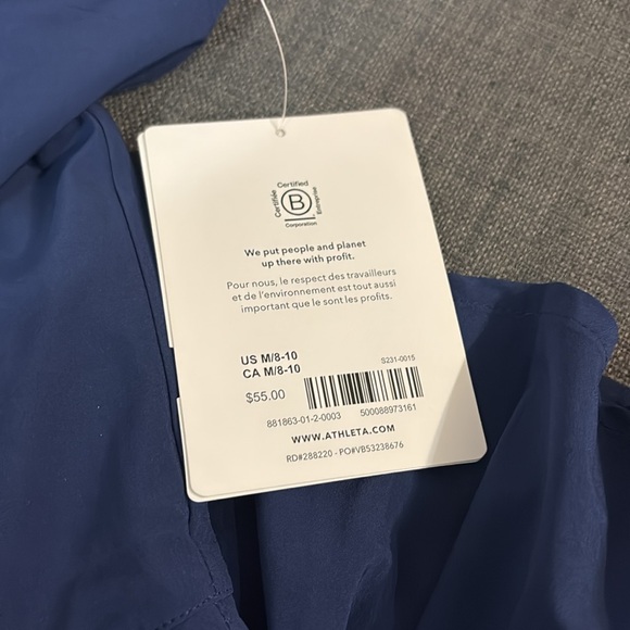 Athleta Girl NEW School Day Dress Navy M/8-10 Featherweight Stretch Quick Dry - Picture 11 of 11